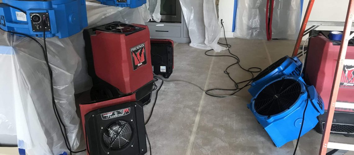 How Fast Does Mold Grow After Water Damage? Risks & Timeline Every Homeowner Should Know - Full Service Property Restoration
